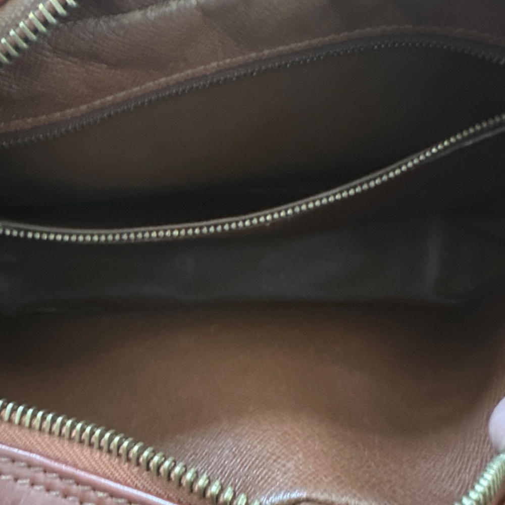 Authentic from Jebwa - LV Tan Epi Bundle: Crossbody, 2x Wallet, Box, Dustbag - Picture 3 of 16